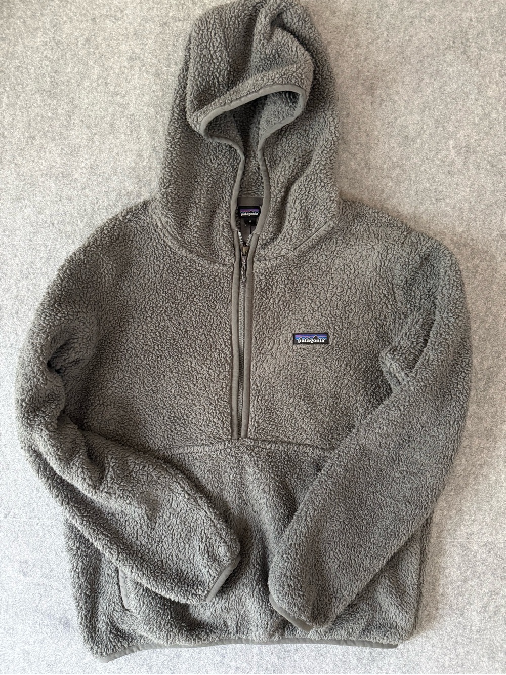 Patagonia Los Gatos Gray Hooded 1/2 Zip Sherpa Fleece Pullover Medium